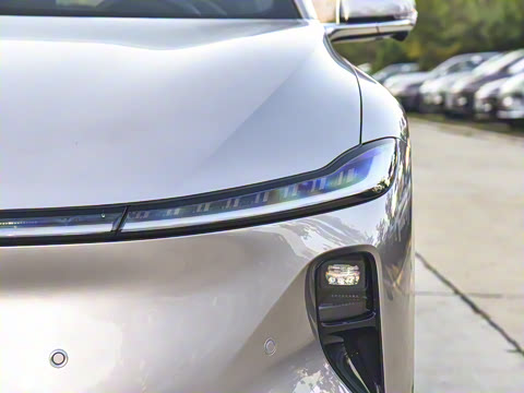 2026�� ������������� 730������