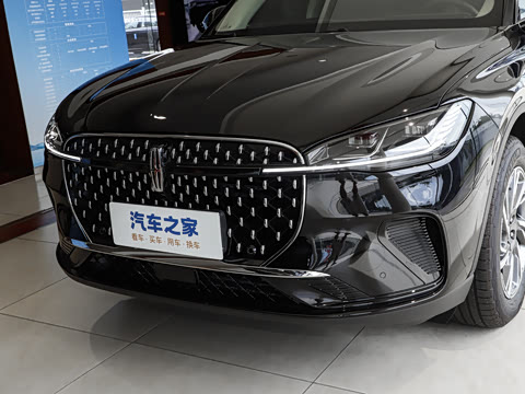 2025�� 2.0T ����������