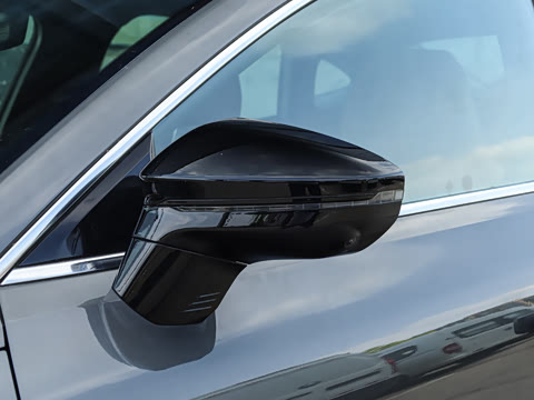 2025�� 130km EM-i ������