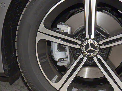 2025�� �Ŀ� A 200 L ʱ����