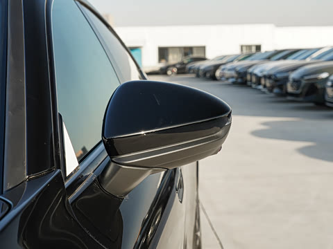 2026�� TFSI quattro 200kW �콢������