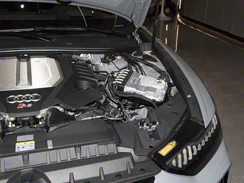 2025��  RS 6 4.0T Avant performance