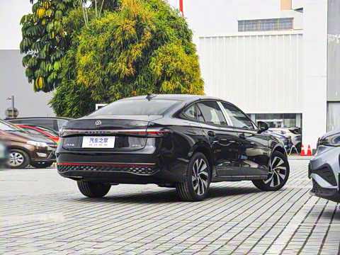 2026�� Pro 300TSI �ǿ���ҫ��