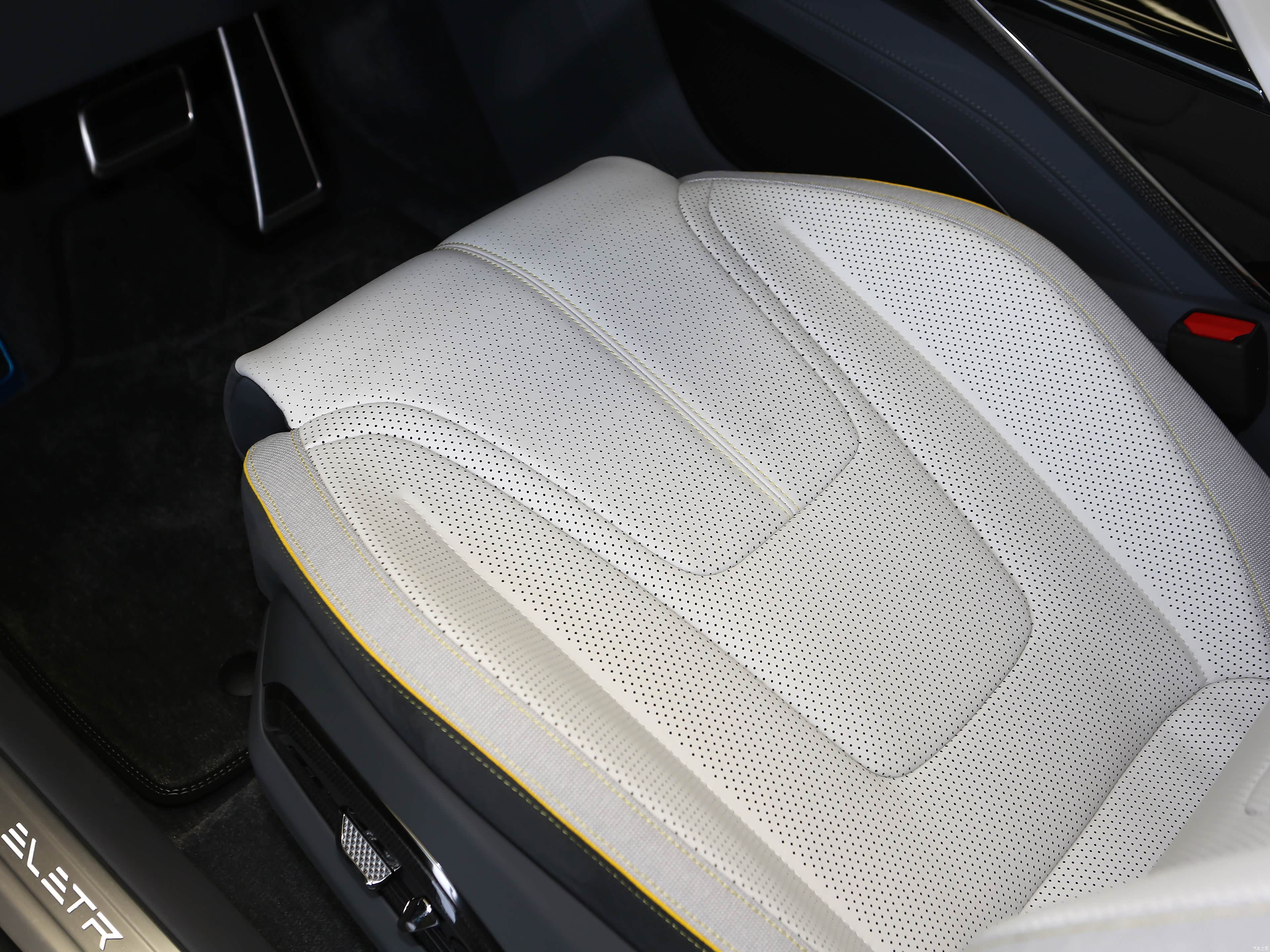 Lotus Eletre, миниатюра 23