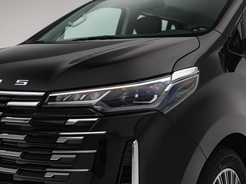 2025�� �Ŀ� MAX 2.0T �Զ������� ���� 7��