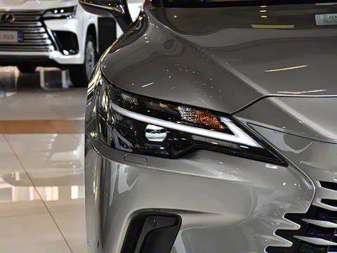 2026�� 350h ����������