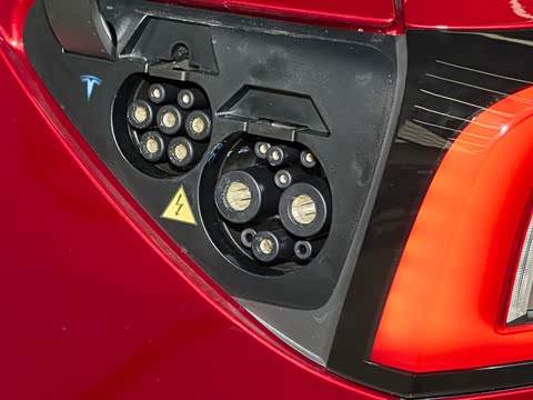 2025�� �Ŀ� ����������