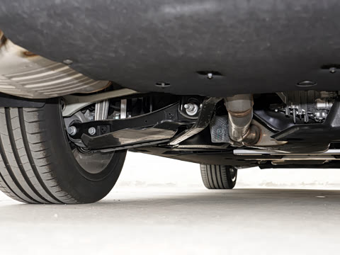 2026�� A8L 45 TFSI quattro ������