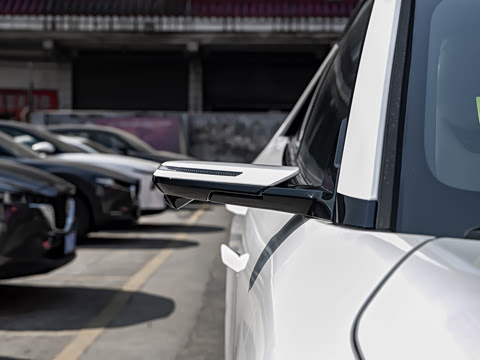 2026�� ����600 Max�˶���