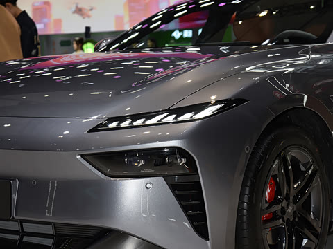 2026 007+  308 Ultra+״