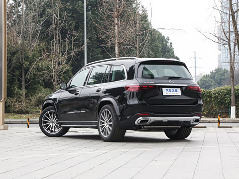 2026�� GLS 450 4MATIC ������