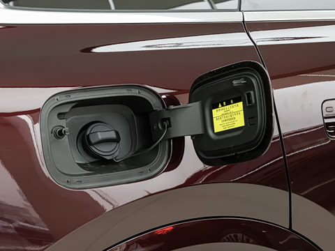 2025�� ���� Ultra�� 53.4kWh 6���� (896�߼����״