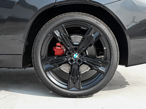 2026�� M50 xDrive