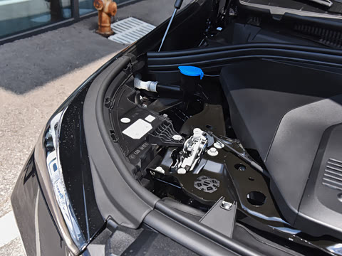 2026�� �Ŀ� eDrive25L M�˶���װ