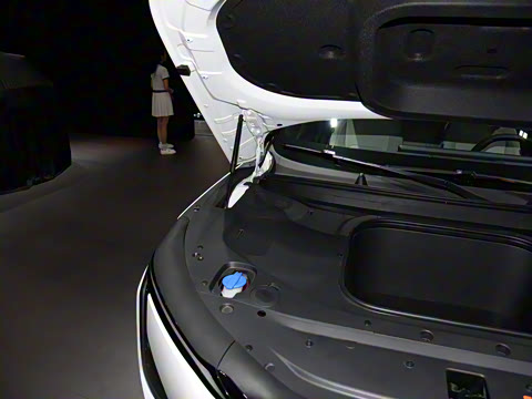 2025�� 580 Wave AWD GT-Line