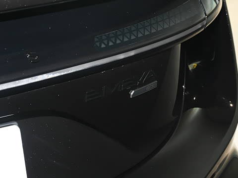 2026�� 600 SE 5��