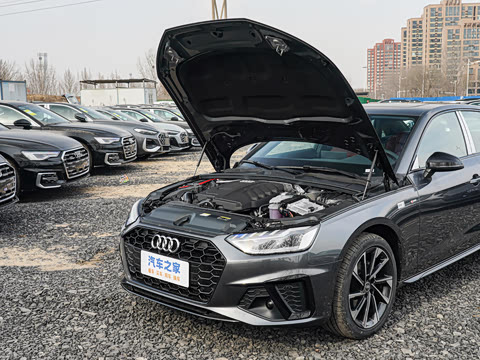 2026�� 200���������� 40 TFSI ����������