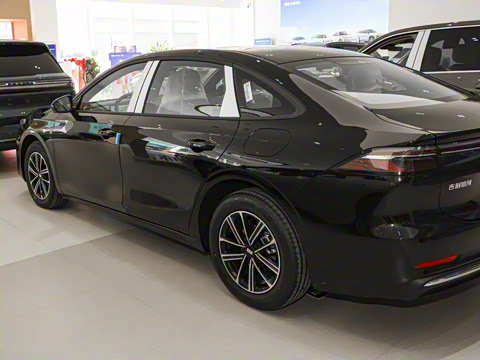 2025�� EM-i 70km ������