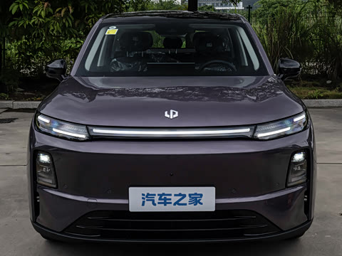 2027�� 660������