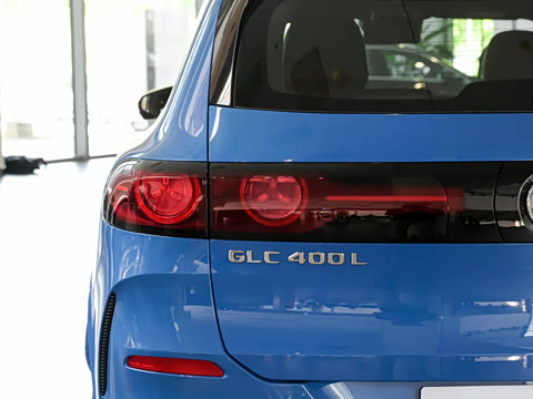 2026�� ����� 400 L 4MATIC