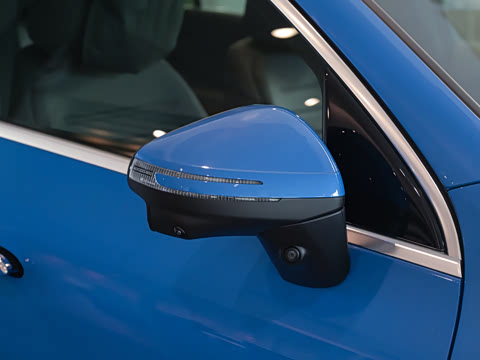 2026�� ����� 400 L 4MATIC