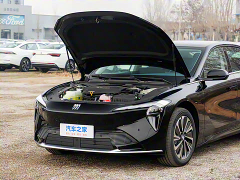 2025�� ������