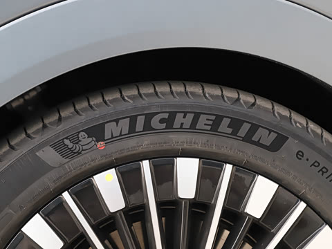 2026�� ���� 750 Ultra