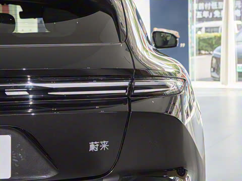 2025�� �ھ������ 75kWh Touring