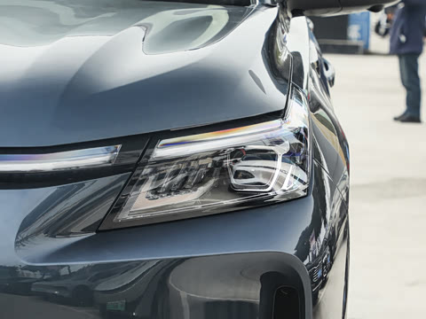 2026�� 230km ���������� Ultra 7��