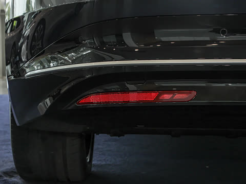 2025�� 102kWh ��ƽ���ر��