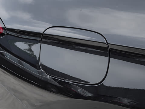 2026�� �Ŀ� GLC 260 L 4MATIC ������