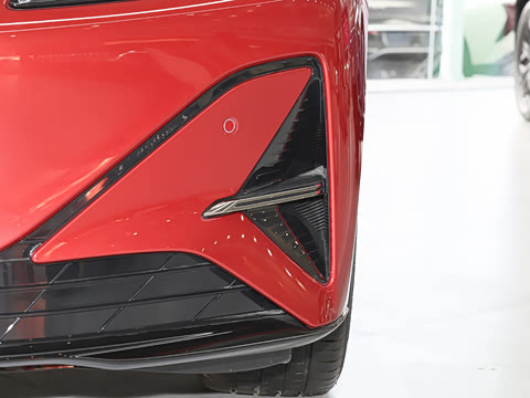 2025�� 550��