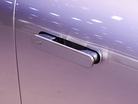 2025�� ���� ����Ultra (896�߼����״