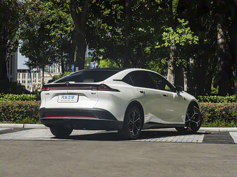 2026�� 240Ultra��ΪǬ��ADS SE��