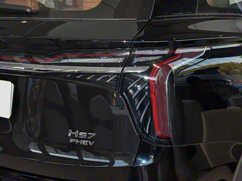 2025�� 2.0T PHEV ���������� 6��