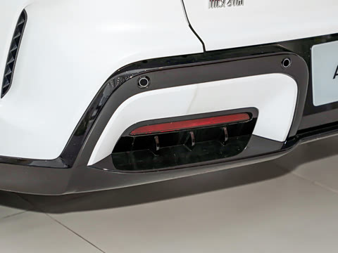 2026�� 535 MAX�����