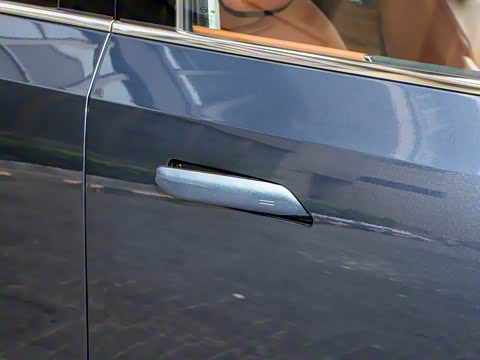 2025�� Ǭ�� UItra 6��