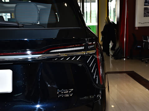 2025�� �Ŀ�  2.0T PHEV ����200��������� 6��