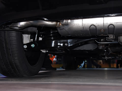 2025�� quattro 45�����ذ� 45TFSI quattro ʱ�ж�����