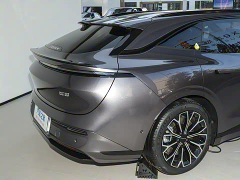 2025�� �����������Ǽݰ� 100kWh