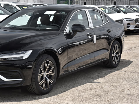 2026�� B4 ���ݺ�����