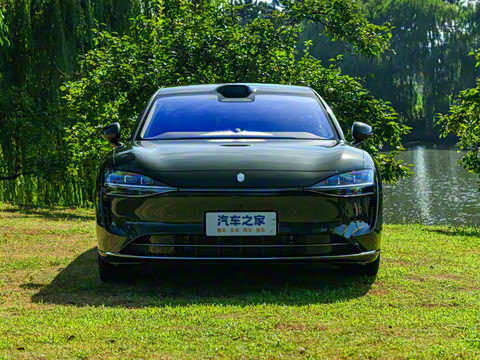 2025�� ���� Ultra��������