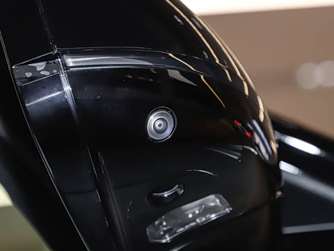 2026�� 3.0 L6 400PS AB�����