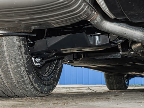 2026�� �Ŀ� E 300 L ʱ����