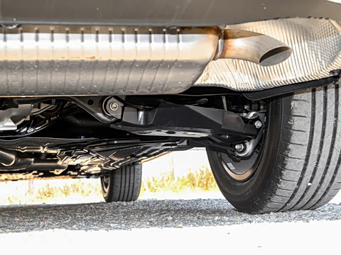 2026�� GLC 300 L 4MATIC ������ 7��