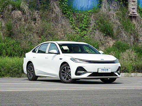 2025�� EM-i 70km ������