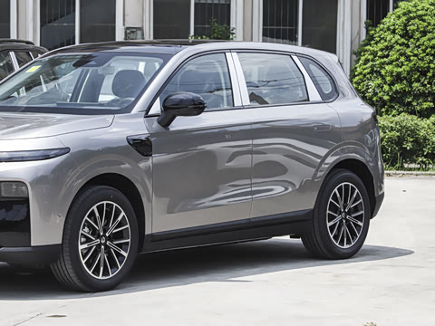 2027�� 610������