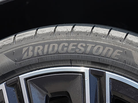 2026�� �Ŀ� 530Li ������ M�˶���װ