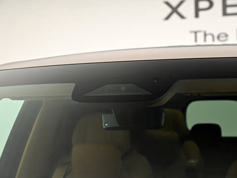 2026�� ���� 1585 �����콢��