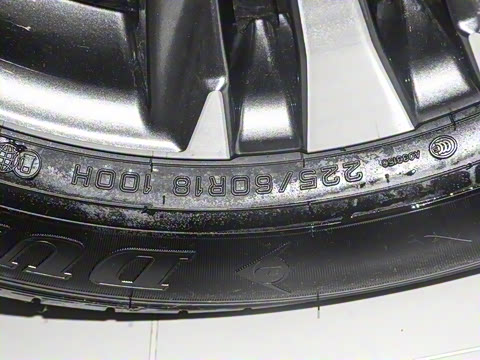 2024�� 2.5L���ܵ��˫�� ����������